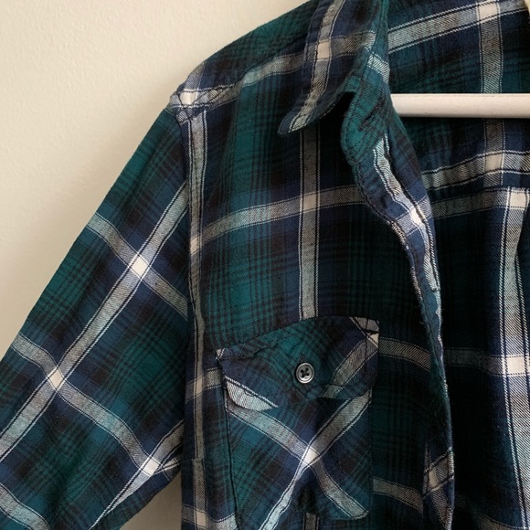 Flannel - Picture 2 of 3